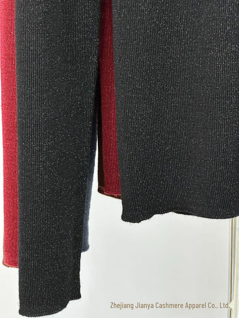 Machine Washable Metallic Thread Round Neck Sweater, Fine Spun Merino Wool, Half High Neck Base Layer