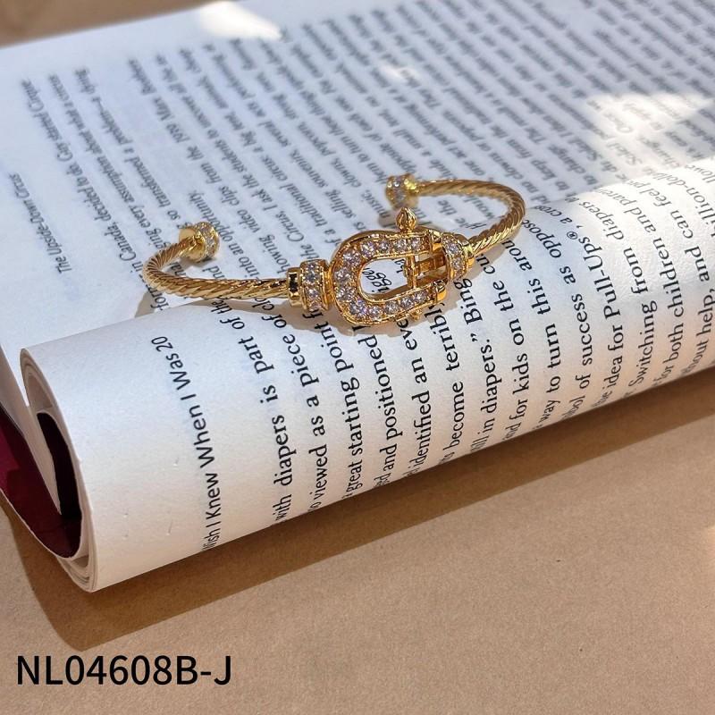 Handmade Floral Pearl Bracelet Women With Freshwater 18K Gold Plated Alloy Sweet Elegant Jewelry Accessory