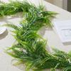 6 Fuß Künstliche Grünpflanzengirlande Grünranke Künstlicher Eukalyptus Farne Girlande Künstliche Hängepflanzen für Hochzeitsbogen-Layout Kranz Heim-Gartendekoration