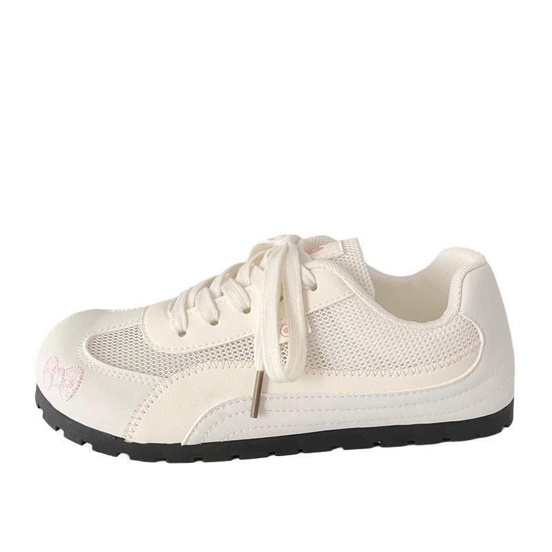 Niche German shoes women's shoes autumn new lightweight little white shoes casual board shoes women