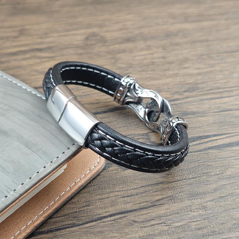 Fashion Woven Leather Rope Bracelets Punk Style Classic Stainless Steel Simple Design Magnet Buckle Charm Male Jewelry Gift