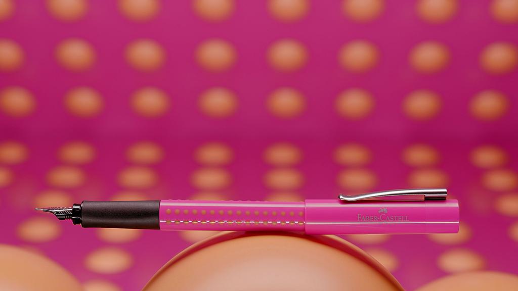 F Fine Nib Grip 2010 Pink Fountain Pen 140924 Officially Imported Faber-Castell Dual-Use,