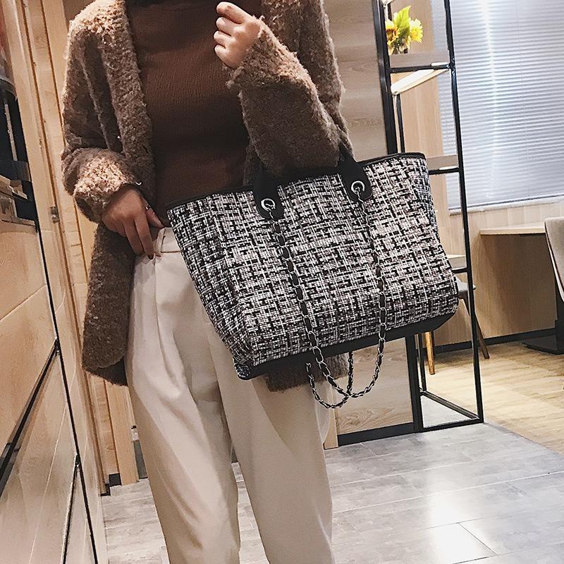 New women's bag fashion plaid contrasting color chain bucket bag single shoulder portable oblique span large bag tide