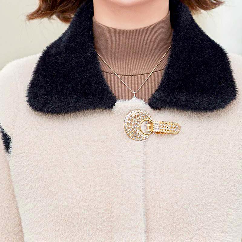 1PC Duckbill Buckle Overcoat Decor Shiny Rhinestone Fashion Metal Button Originality Cardigan Button Clothing Accessory