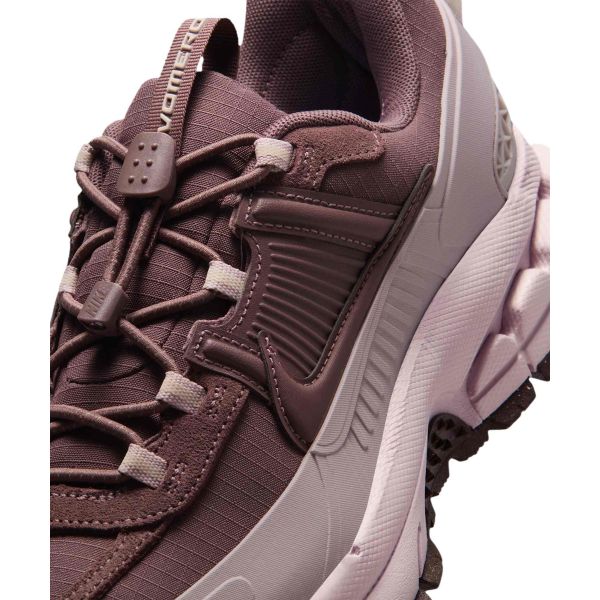 Nike Zoom Vomero Roam Winterized Tattoo Women Sneakers Brown Particle-Rose Silt-Red HQ2181501