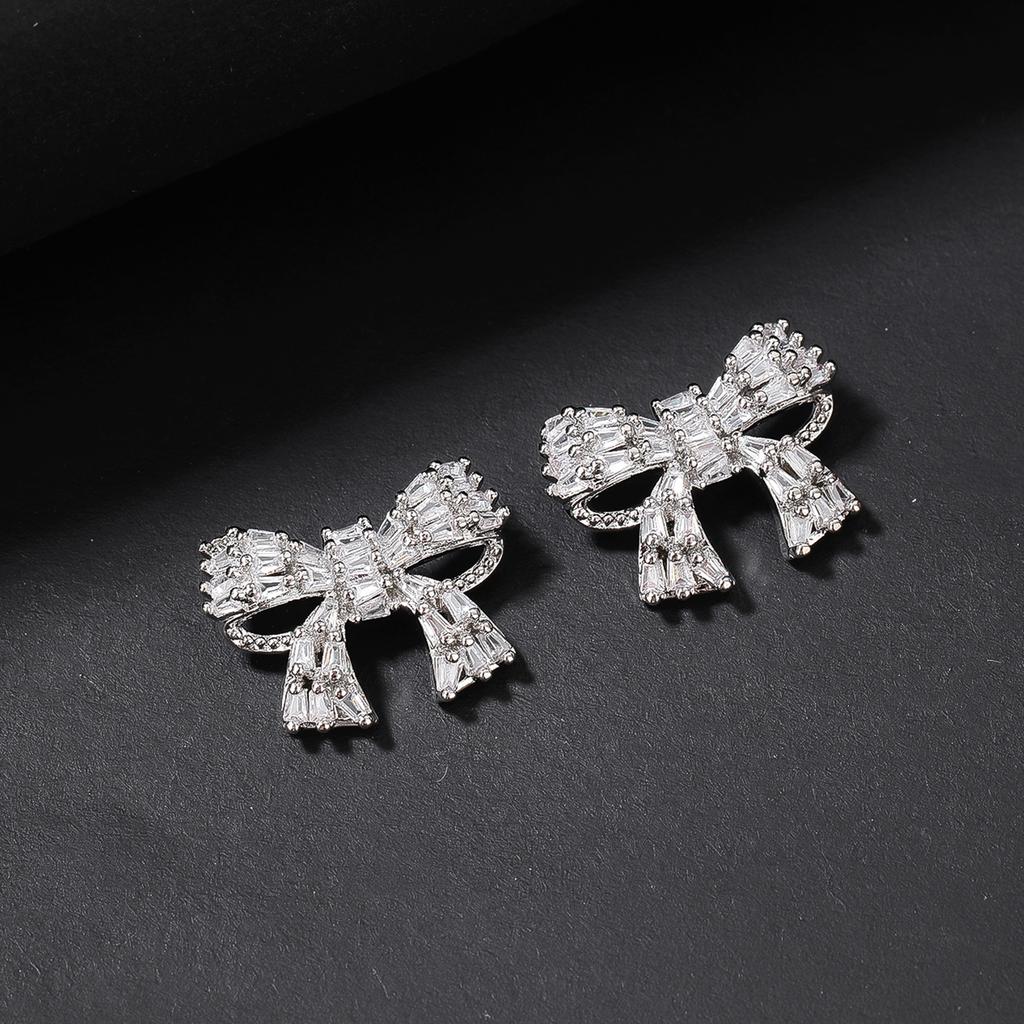 2 PCS Bowknot Shape Rhinestone Buttons Alloy Sewing Accessories for DIY Wedding Clothing Cardigan Cheongsam Crafts