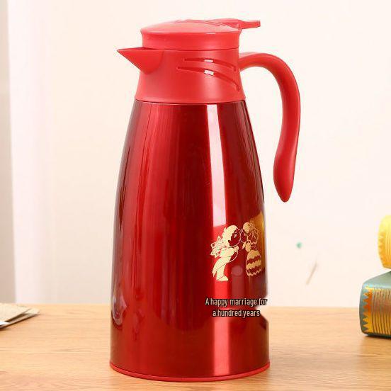 Red Wedding Thermos Set: Festive Insulated Bottles for Celebrations.