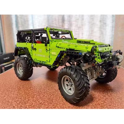 2343PCS Off-road Green Vehicle SUV Car Model Building Blocks MOC Bricks Kids Boys Birthday Christmas Toys