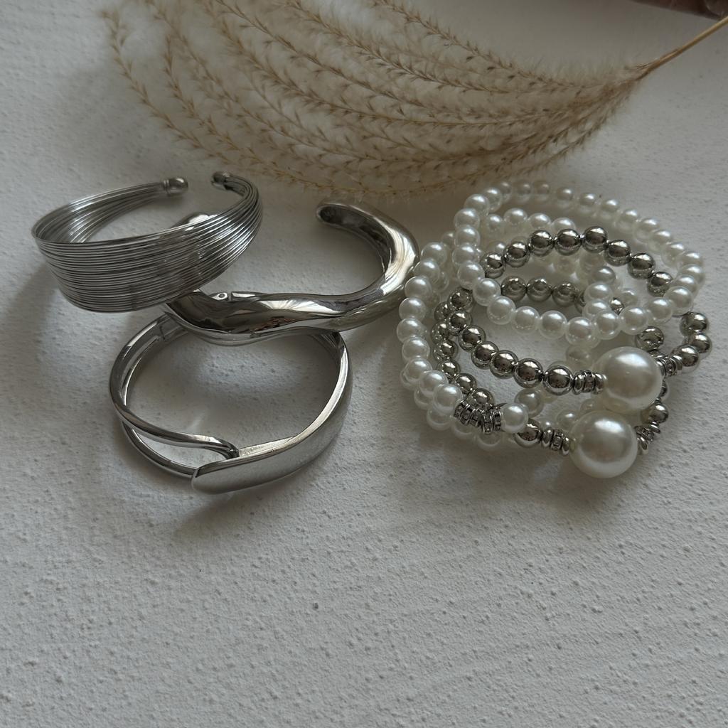 Vintage Pearl Wide Cuff Bangles Men Hip Hop Punk Silver Color Geometric Spring Bangles For Women Bracelet Jewelry