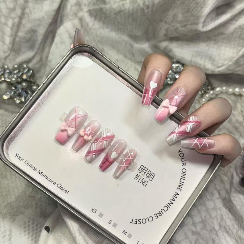 Handmade Sweet Pink Ballet Bowknot Nail Stickers for Autumn/Winter - Cute & Versatile Heart Design.