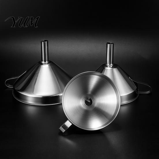 Liquid Transfer Tool for Bottles Stainless Steel Funnel with Filter And Handle, Leak Proof Wide Mouth Heavy Duty Kitchen Funnel, Filling Oil