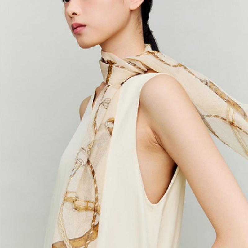 Daks Ivory Silk Chiffon Scarf Dcsc6e681iv