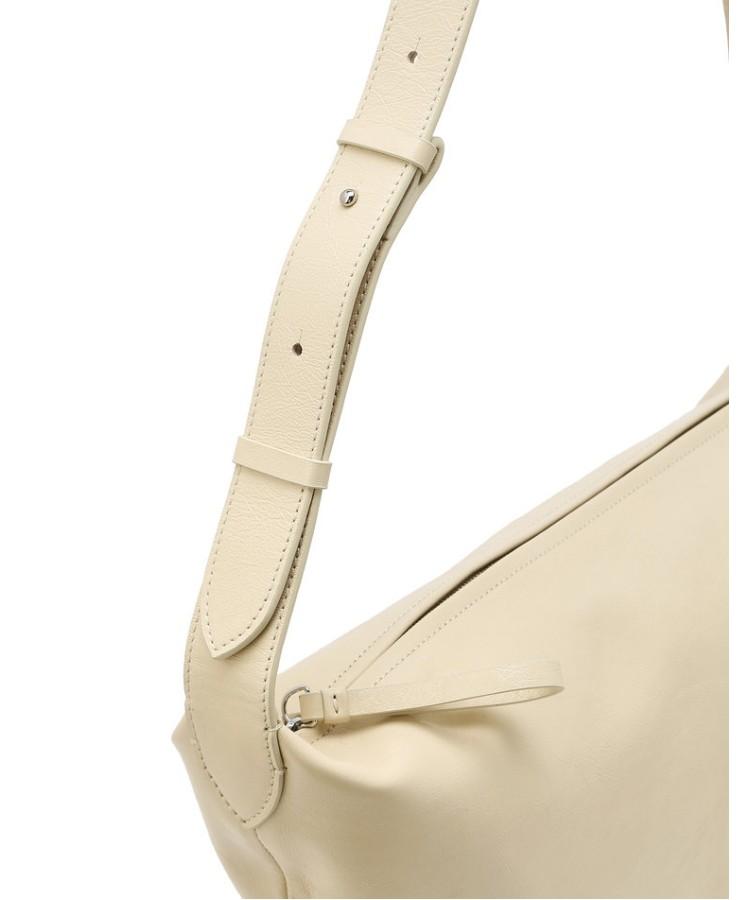 Athe Vanessabruno [Feve] Butter Leather Febe Shoulder Bag M Aaba5F100Y1