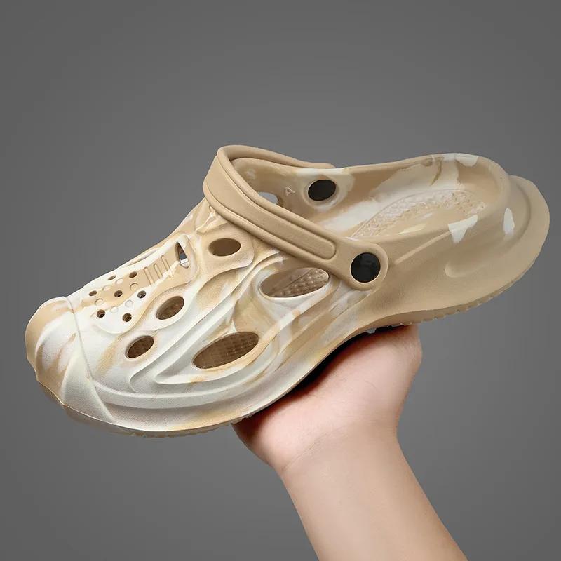 Fashion Summer Men Clogs Camouflage Sandals Classic Beach Slippers Male Soft EVA Indoor Slides Lover Flip Flop Outdoor Men Garden Shoes
