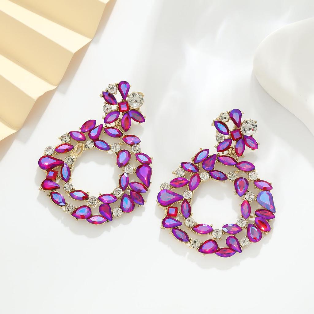 Elegant Geometric Round Dangle Earrings - Light Luxury Style, Sparkling High-End Jewelry for Women.