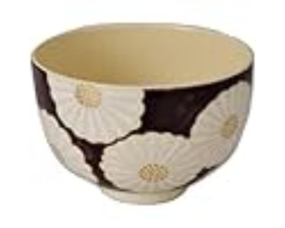 Yamakiikai Matcha Bowl, White Chrysanthemum and Purple Background, W203