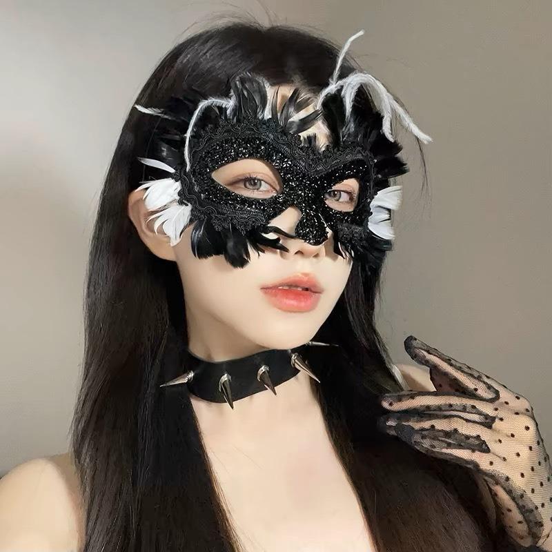 Masquerade Ball Flower Mask with Hollowed-out Lace, Sexy and Restrained Style Mask, Niche Adult Party Accessory