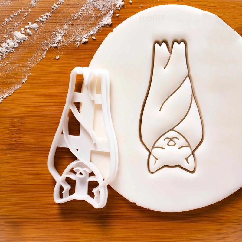 

New Cartoon Halloween Horror Spider Bat Cookie Embosser Mold Set Pressed Hand-painted Frosting Biscuit Mold Skull Cookie Cutter