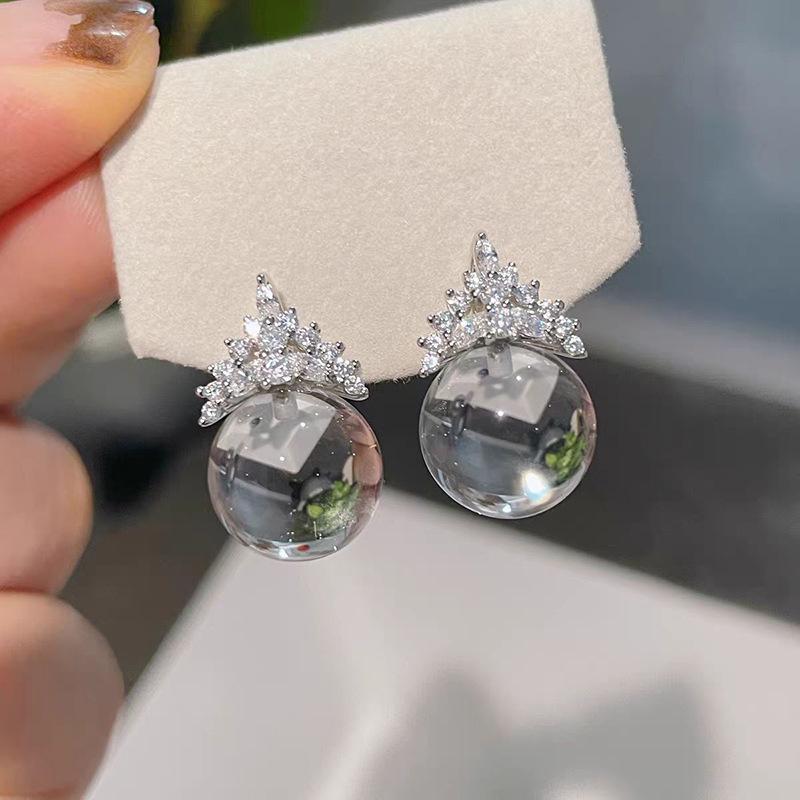 Zhuozhifan S925 Sterling Silver Ice Queen Crystal Diamond Stud Earrings