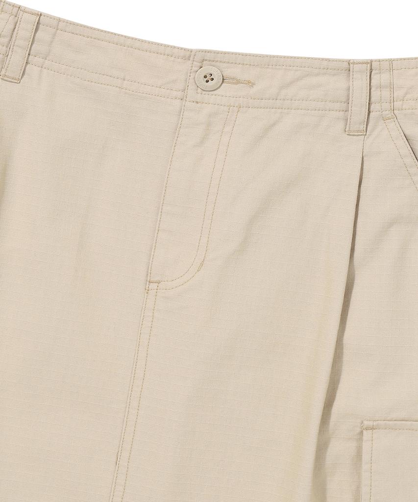 Syupeodeulai W Long Cargo Skirt Beige