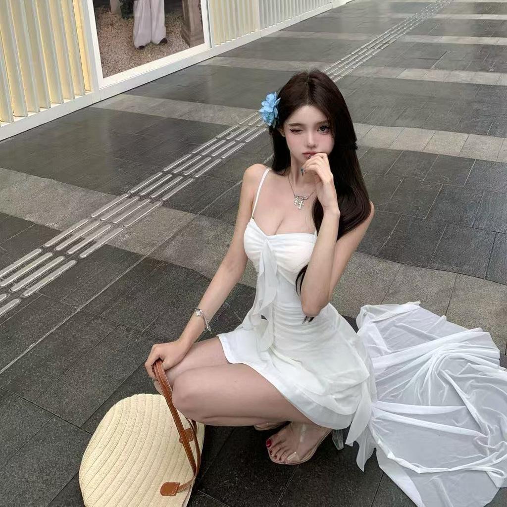 French Beautiful White Suspender Dress Women's Summer Slim Waist Trailing Skirt Gentle and Thin Super Fairy Dress