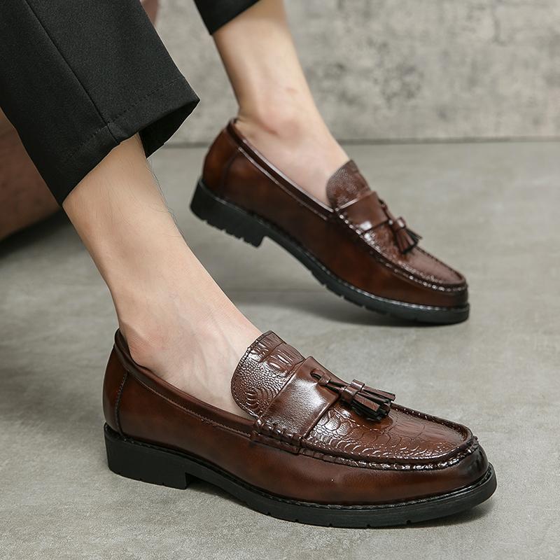 Tassels Leather Men's Dress Shoes Wedding Leather Shoes For Men Slip On Loafers Business Male British Style Formal Shoes Good