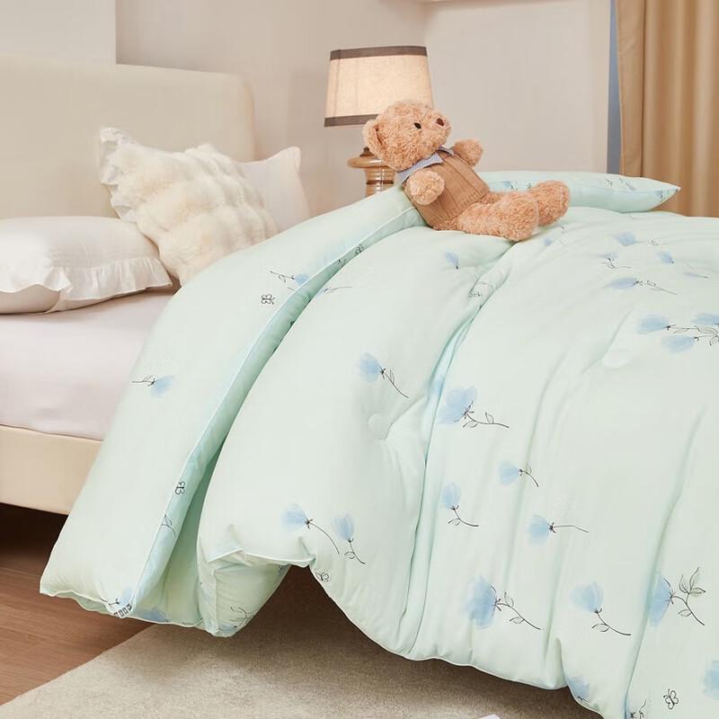 Manya Ju Soft Soy Fiber Winter Quilt