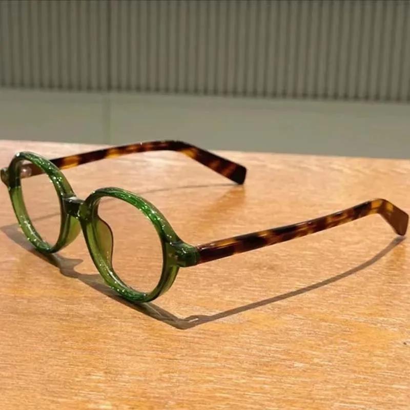 Retro Small Frame Presbyopia Photochromic Glasses Oval Frame Green Tortoiseshell Reading Glasses Anti Blue Light Eyewear