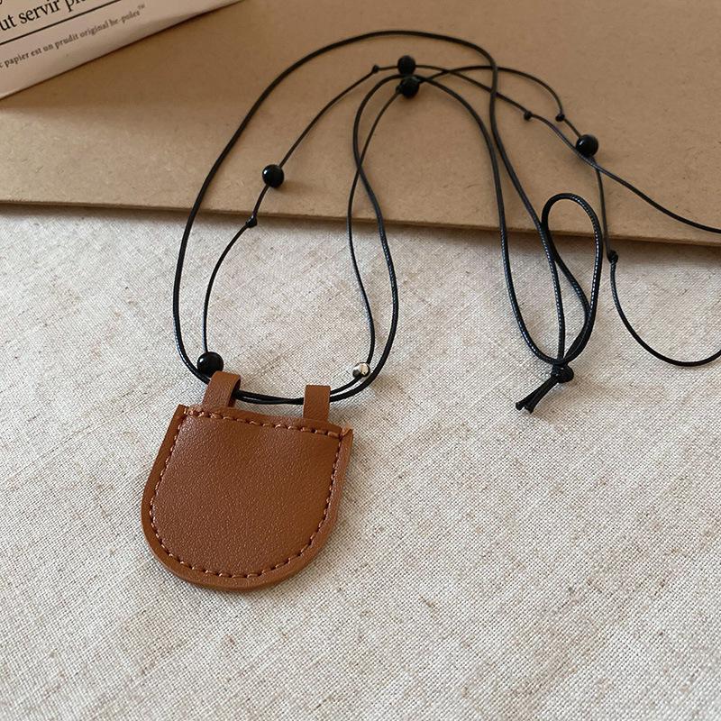 Chinese Zen Style Retro Clavicle Necklace – Elegant, High-End Ethnic Jewelry