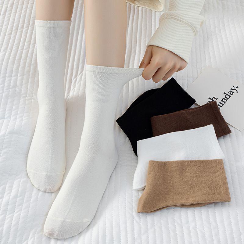 5 Pairs of Black and White Striped Mid-Calf Socks: Autumn/Winter Korean-Inspired Academy Style