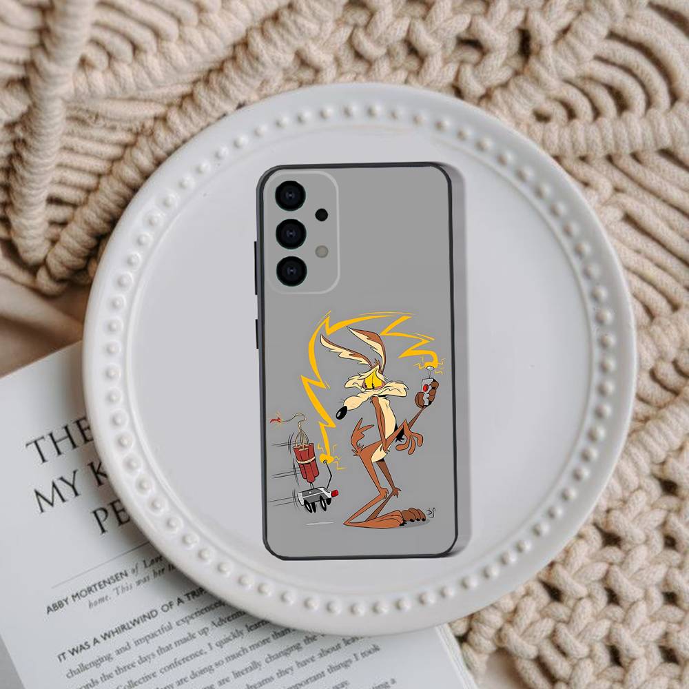 Road R-Runner Willy C-Coyote Phone Case For Samsung Galaxy A73,31,32,72,41,53,52,71,22,5G,Note,J7,8,9 Soft Black Cover