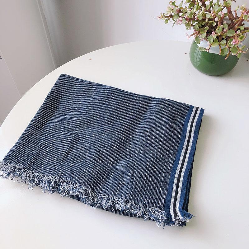 Herre Linskjerf Ensfarget Kantstripe Allsidig Pustende Sjal Casual Råkant Japansk Silkeskjerf Menn