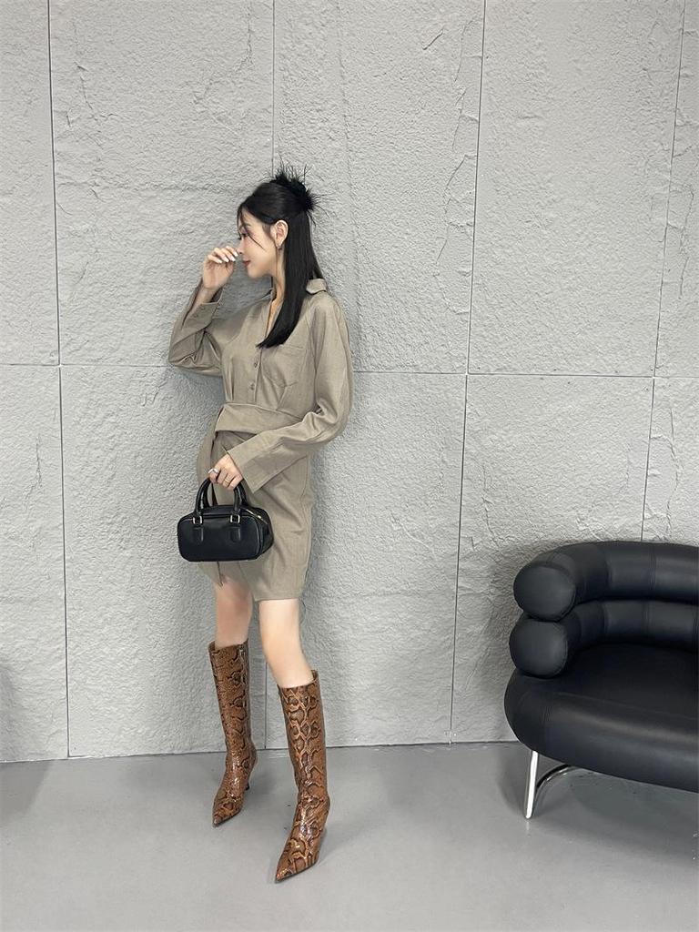 2024 Herbst Damen Schlangenmuster Spitz Stiefel