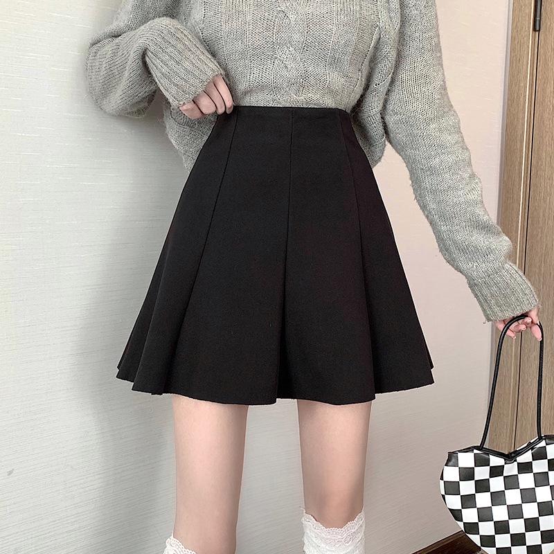 

Women s Khaki Wool Blend High-Waist A-Line Mini Skirt - Autumn/Winter 2025, Petite Pleated, Hip-Hugging, Casual. Medium чёрный