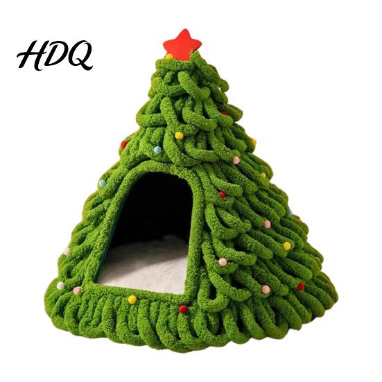 Felt Cat Bed Christmas Tree Cave Foldable Semi-Enclosed House Cozy House Warm Holiday Pet Hideaway for Indoor Cats Seasonal Home Decor Small