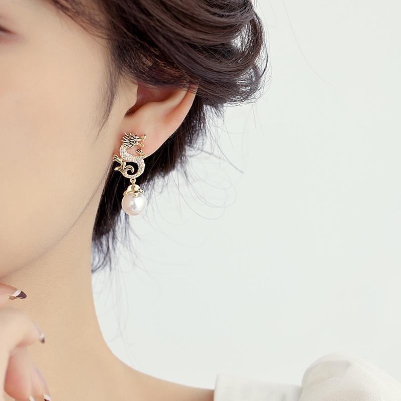 Year Of The Dragon Inlaid Zircon Pearl Earrings Chinese Style Red Earrings Chinese New Year Light Luxury High-End Earrings