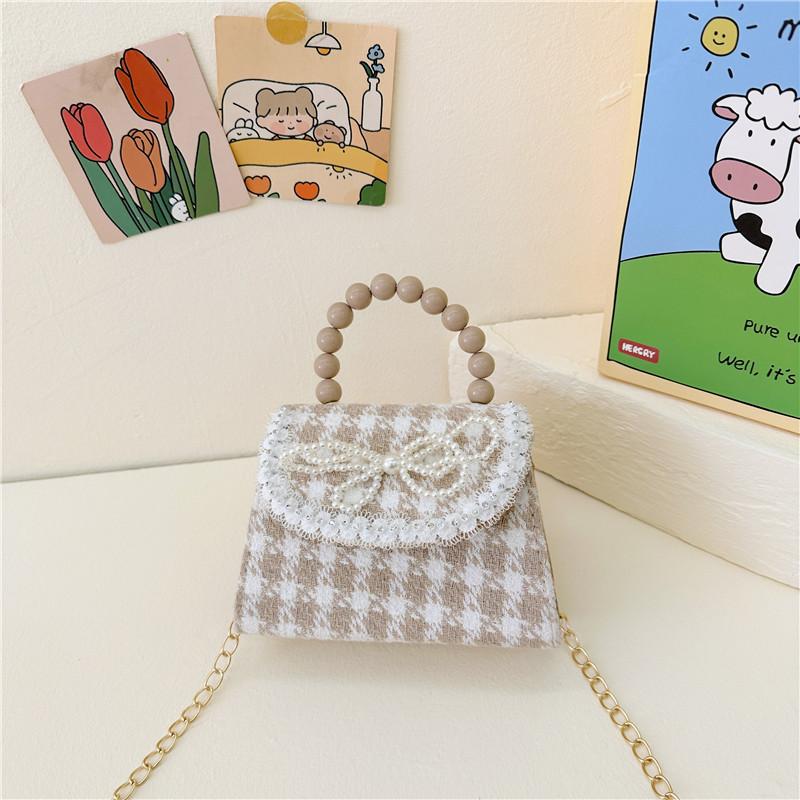 Stylish And Versatile Girls Crossbody Bag Perfect For Autumn Winter Outings
