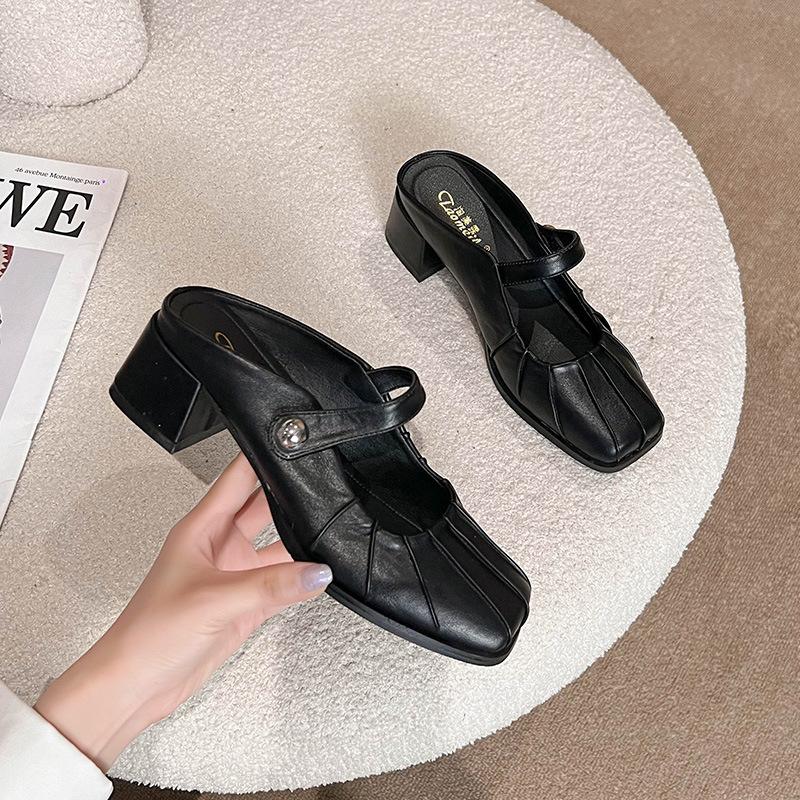 

Новая сумка голова полушлепанцы женские летние ленивые туфли мюли плоские вставки универсальные на перемычке с сандалиями 33 чёрный