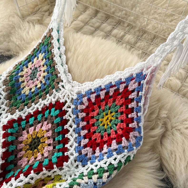 Böhmisches Ethno Häkelkleid mit Quasten und Spaghettiträgern für Damen