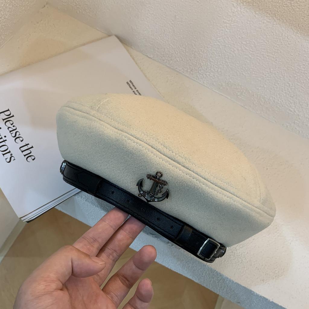 Black Beret Female Autumn and Winter Bud Hat Ins Face Flat Top Painter Hat Ins