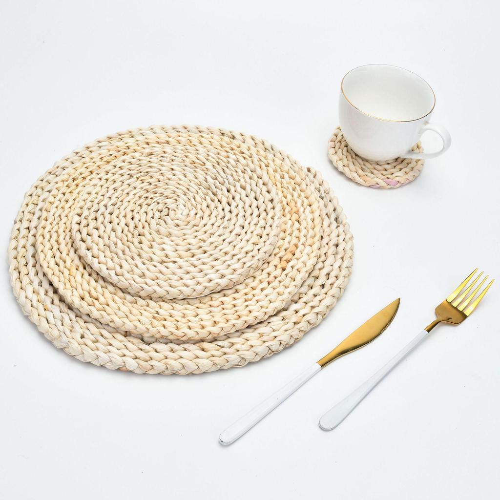 Japanese Handmade Woven Straw Coaster Set - Heat-Resistant, Non-Slip Corn Husk Placemats