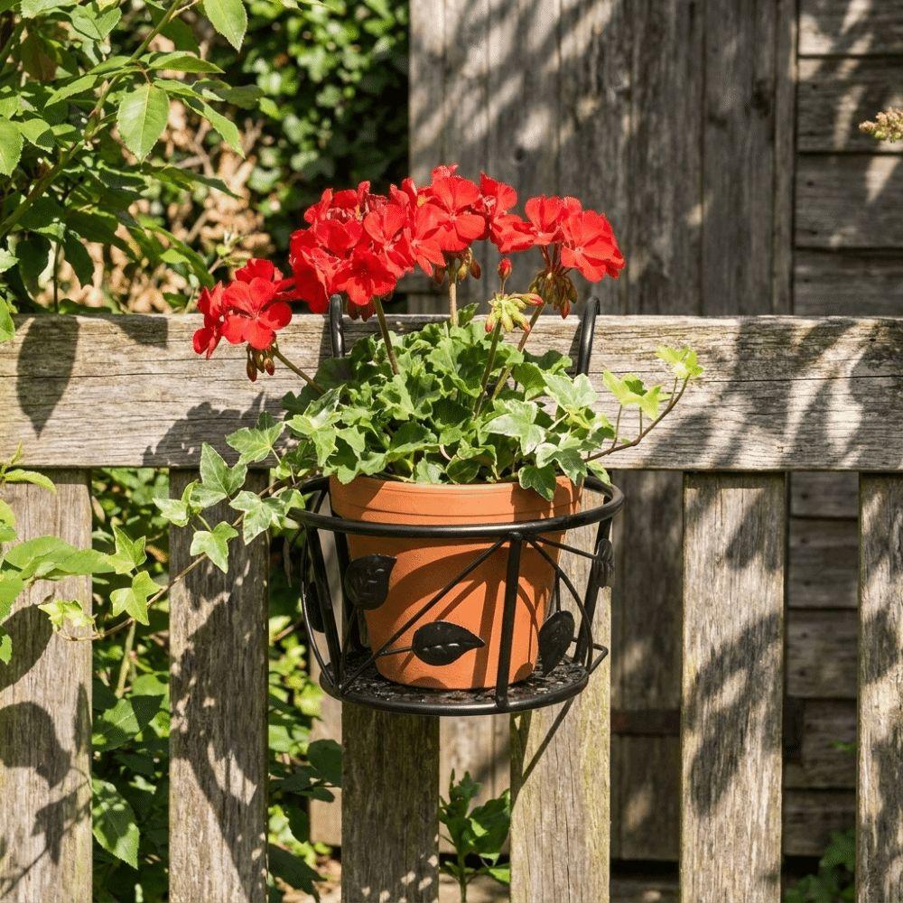 Unique Hanging Basket Heavy Duty Hanging Planter Stand Durable Flower Pot Holder Outdoor Use