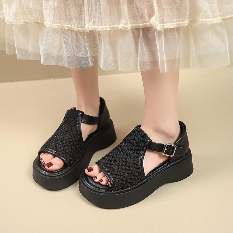 Fashion 2025 New Women'S Leather Upper Plus Size Sandals Open Toe Roman Thick Sole Flat Sandals Hollow Breathable Comfort