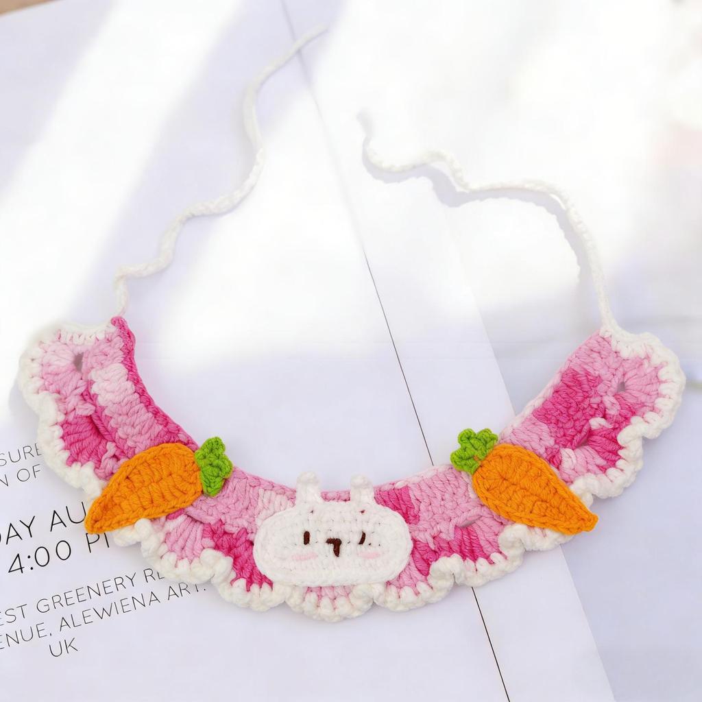 Hand-Knitted Snow White Pet Scarf for Cats and Dogs - Cute Photo Prop