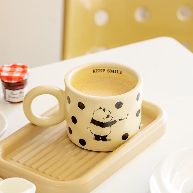 Cute Ceramic Bear Mug with Lid