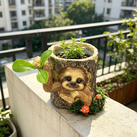 Artificial Stump Planter Resin Tree Bark Shape Flower Pot with Koala/Frog/Sloth Rustic Small Barrel