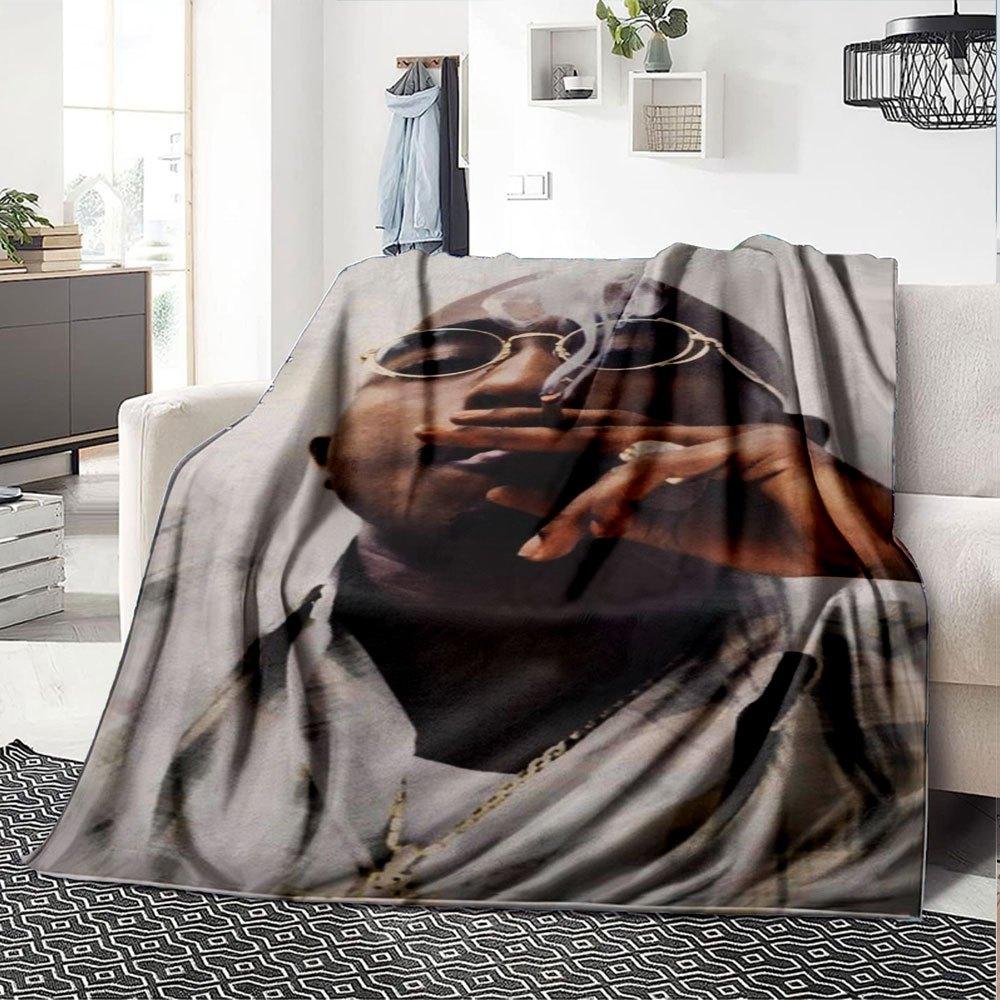 1 Stück 2Pac Hip Hop Decke Weich Leicht Ganzjahres Mehrzweck Überwurf für Sofa, Bett, Büro & Picknicks, Französischer Stil mit Ikonischem Albumcover & Zitaten