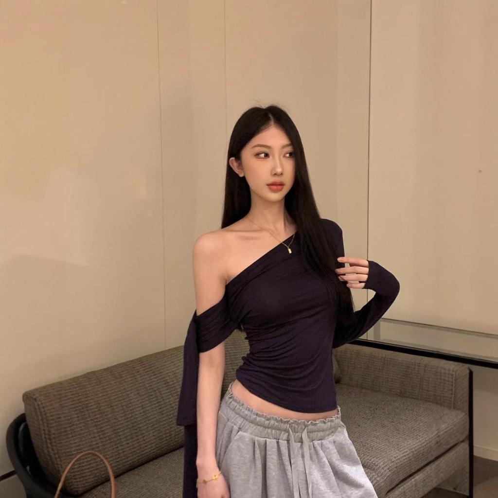 Spicy Asymmetrical One-Shoulder Long-Sleeve Slim Fit T-Shirt for Women - Spring Slimming Bodycon Base Top