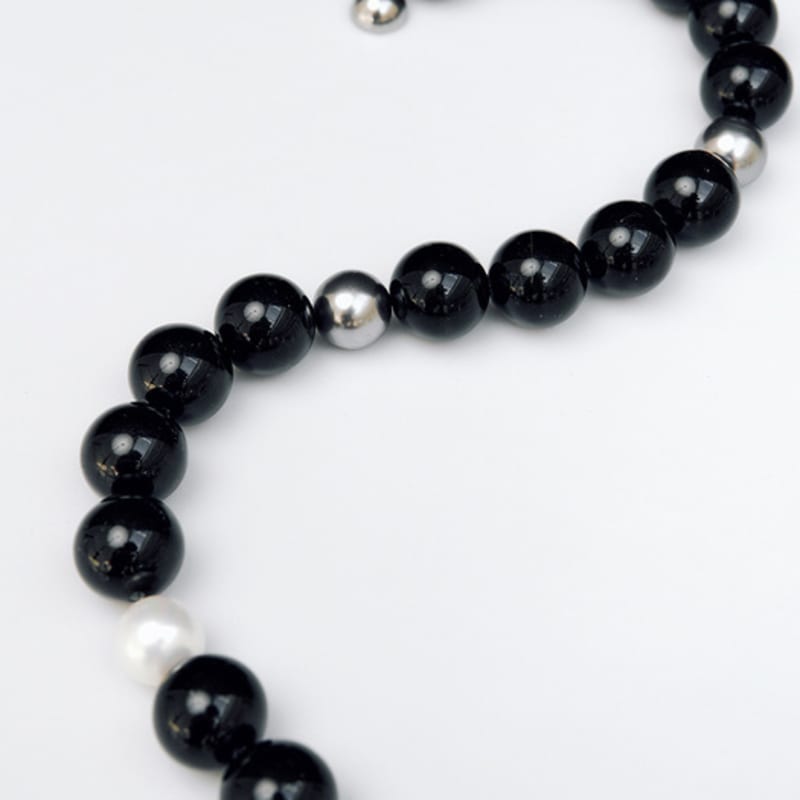 BRILLPIECE Collana con pallina nera