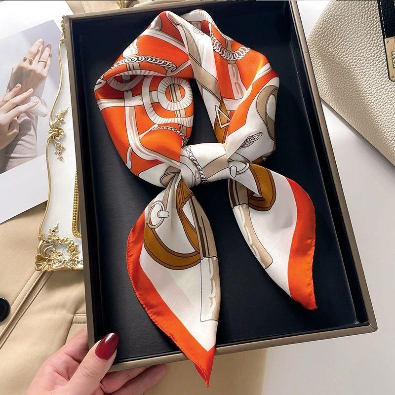 

Женский маленький квадратный шелковый шарф | Элегантная одежда в корейском стиле, декоративный шейный платок, теплый шарф для защиты шеи и марлевый шарф для защиты от солнца